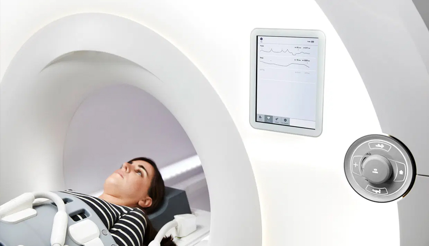 Wide bore MRI